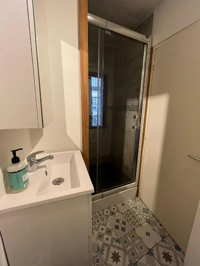 Apartment Studio Paris Centre -Odeon