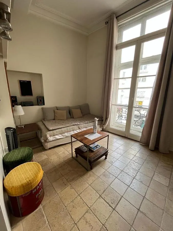 Apartment Studio Paris Centre -Odeon